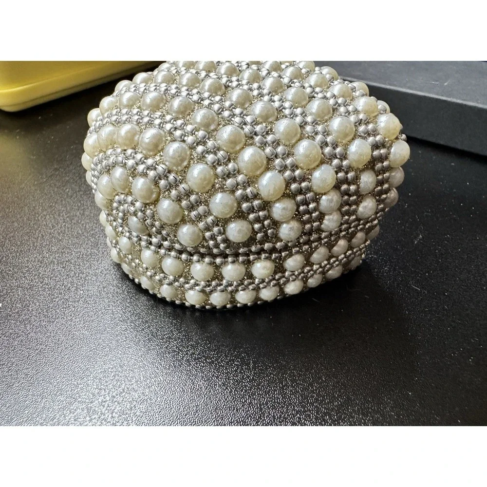 Pearl Beaded Heart Trinket Jewelry Box Faux Pearl Silver‎ Tone Keepsake Box